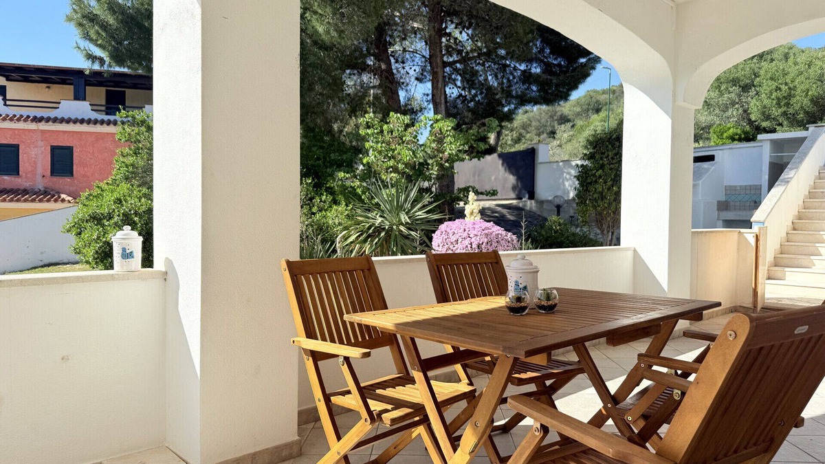 Sos Alinos Apartment | [La Casa del Viale] Home with large outdoor area in Cala Liberotto