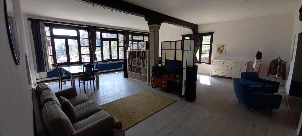 Agno Apartment | La casa di Arnaldo RIVIERA