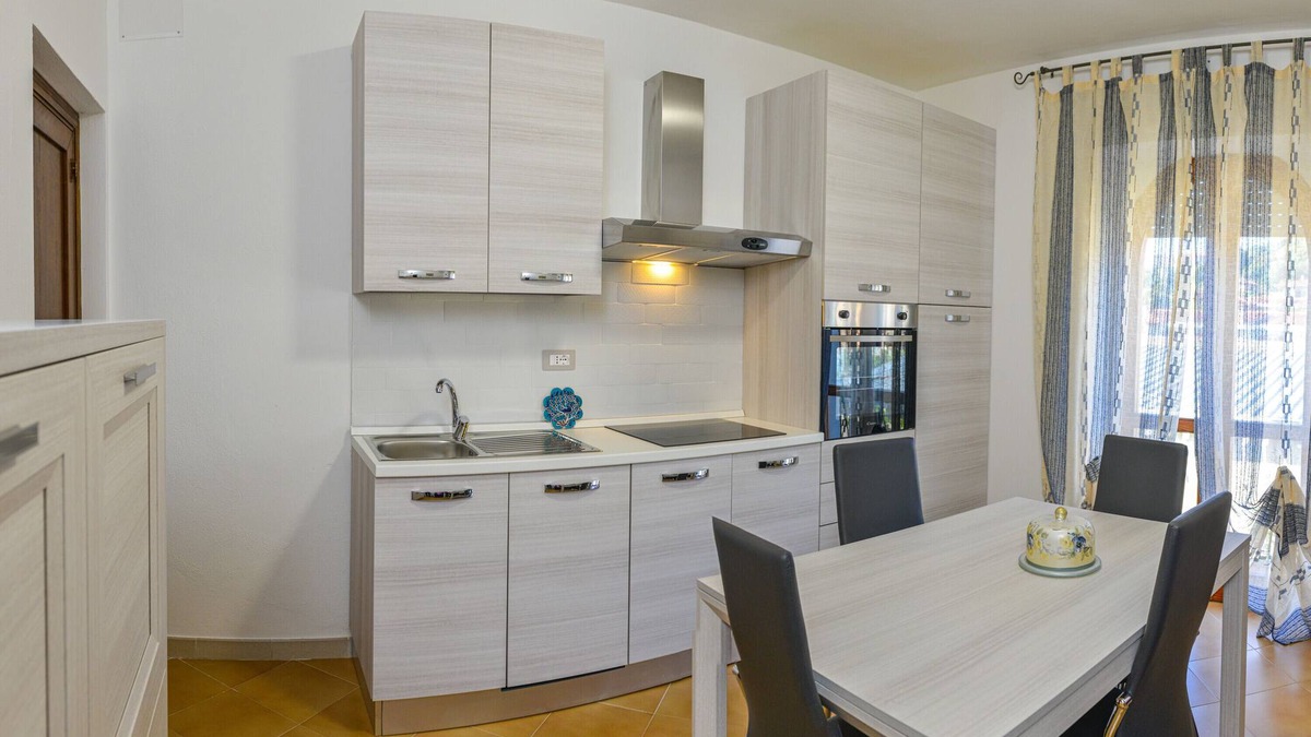 Calangianus Apartment | "La Casa in Gallura" first floor apartment