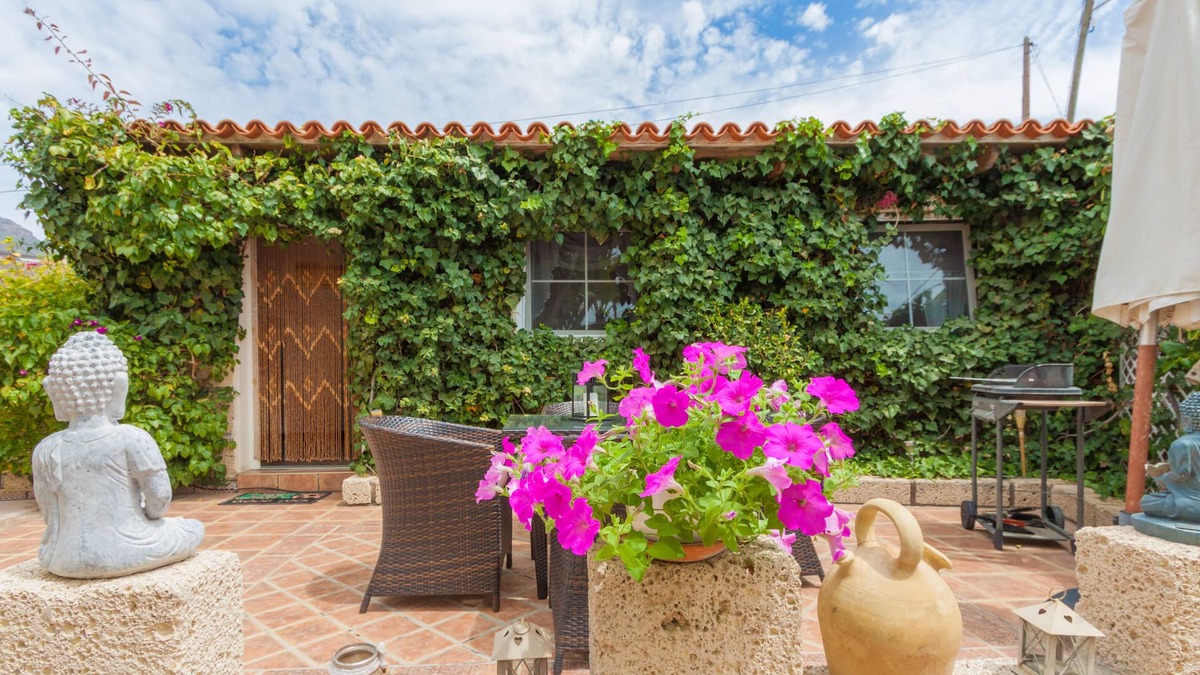 La Camella Cottage | "La Casa" In Tropical Garden In A Rural Setting