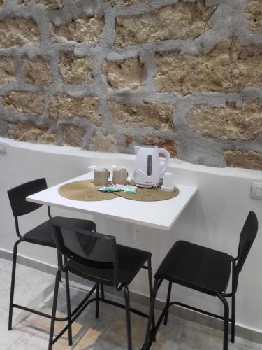 Borgo Vecchio Bed & Breakfast | La casetta nel vicolo