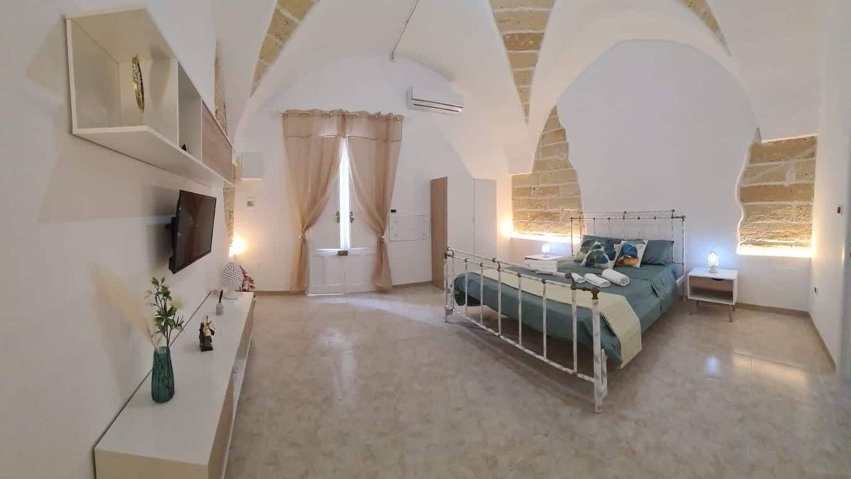 Novoli House | LA CASETTA Typical Salento apartment, just a few km from the Ionian and Adriatic seas.
