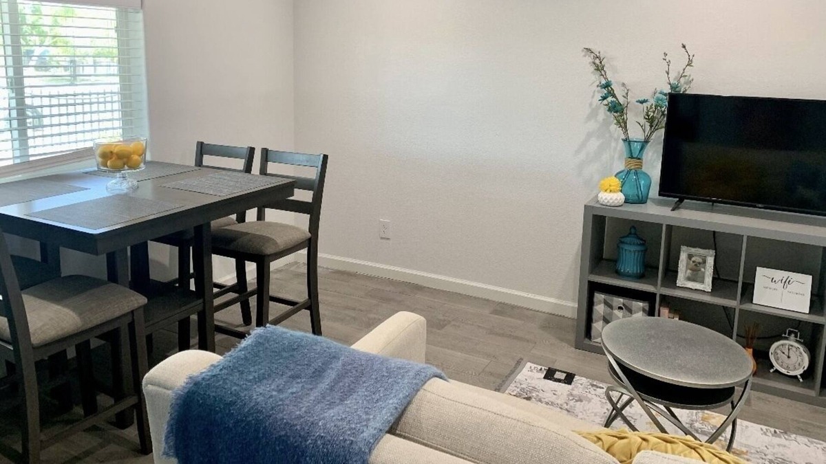 Imperial Apartment | “La Casita” Small Cozy Studio