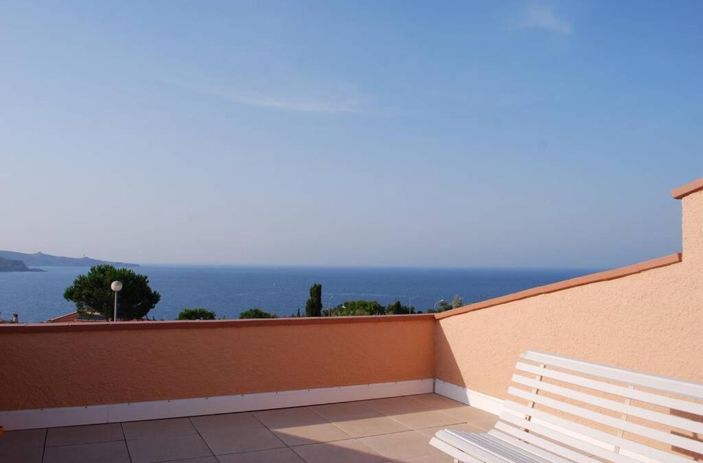 Banyuls-sur-Mer Apartment | La Cataline, magnifique duplex vue sur mer, 3 chambres, 2 sdb.