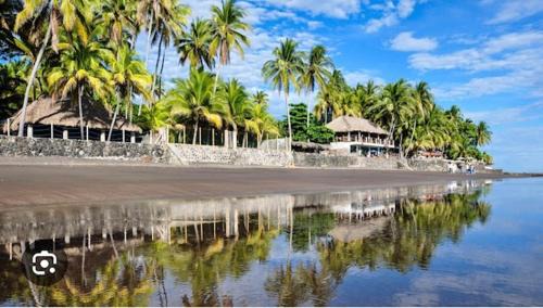 El Sunzal Cabin | La ceiba surf