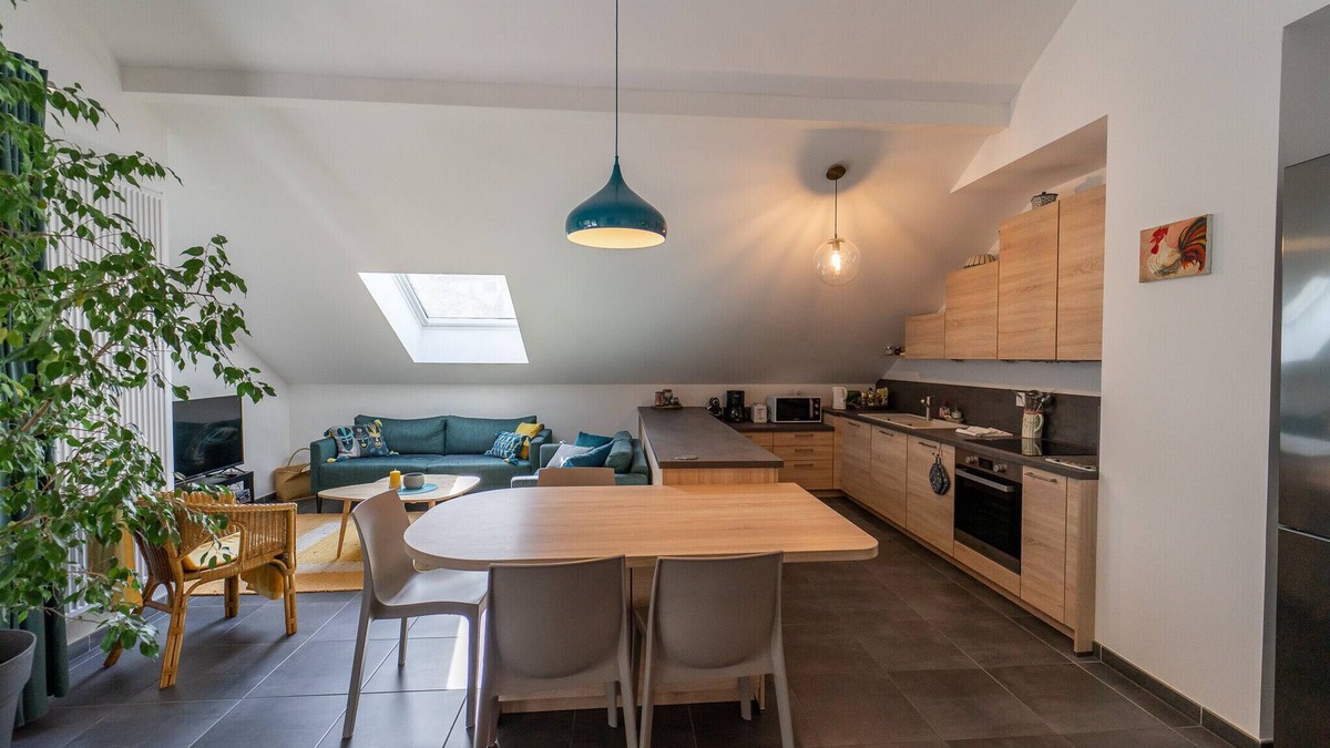 Duingt Apartment | La Champanaise - 2 bedroom apartment 300m from Lake Annecy