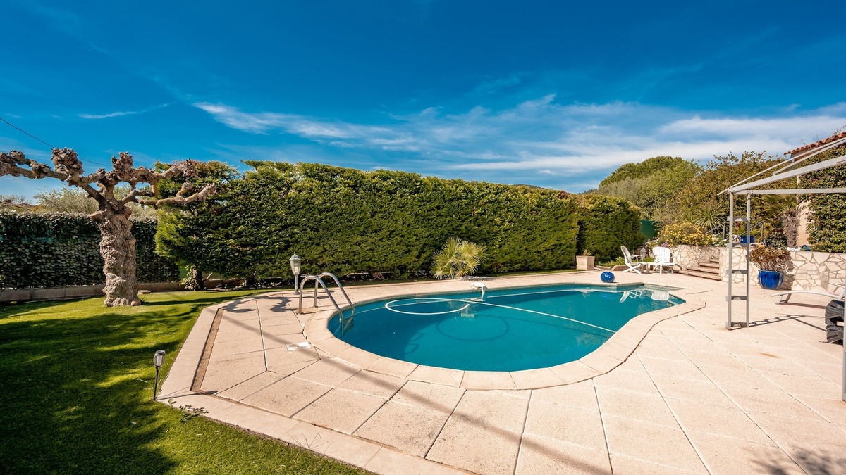 Puget-Ville Apartment | La Cigale - T2 de plain pied avec piscine partagée