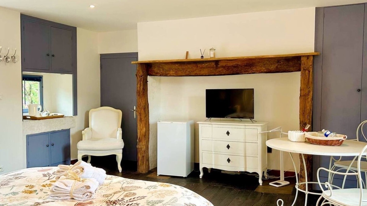 Gabillou House | La Closerie des Arts - 3 bedrooms house with outdoor pool in Périgord