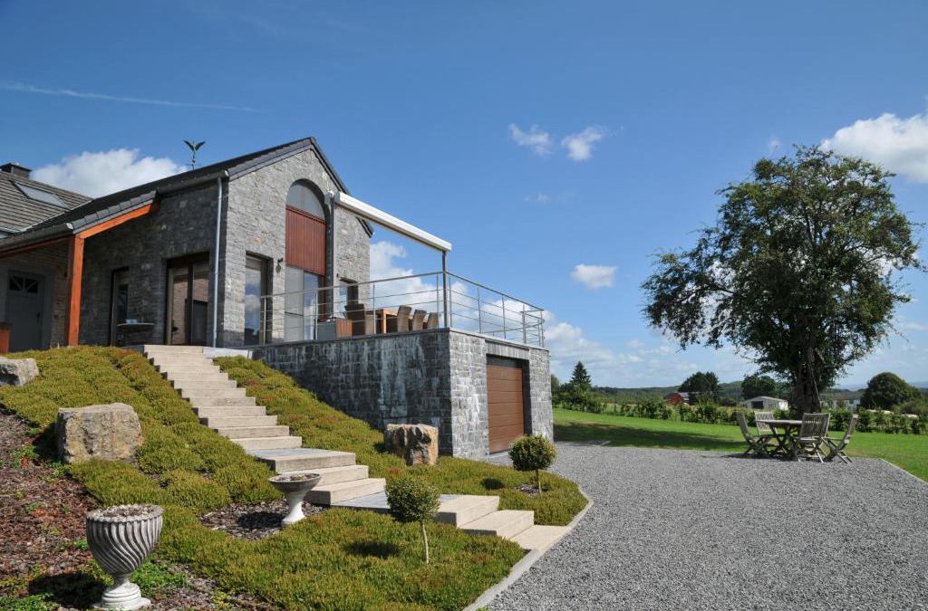 Somme-Leuze House | La Coline