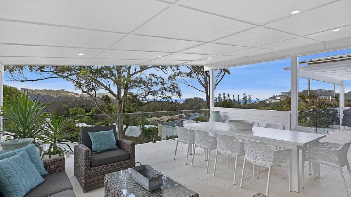 Avoca Beach House | La Collina - Pool and Ocean Views!