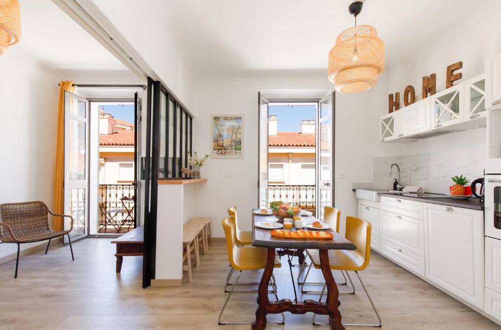 Le Suquet Apartment | La Colline YourHostHelper