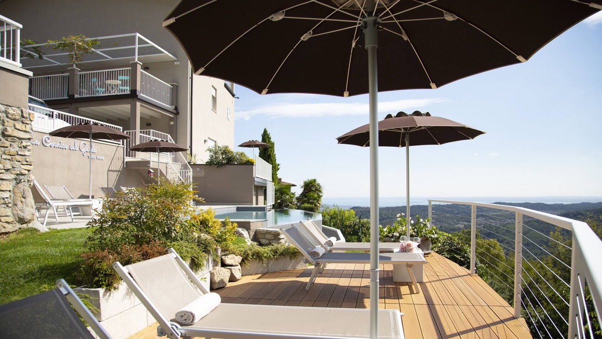 Villanuova sul Clisi Apartment | La Cornice sul Garda - Il Ciliegio - lake view - garden - wifi - new