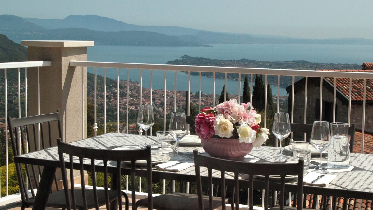 Villanuova sul Clisi Apartment | La Cornice sul Garda - Maple - lake view and large terrace