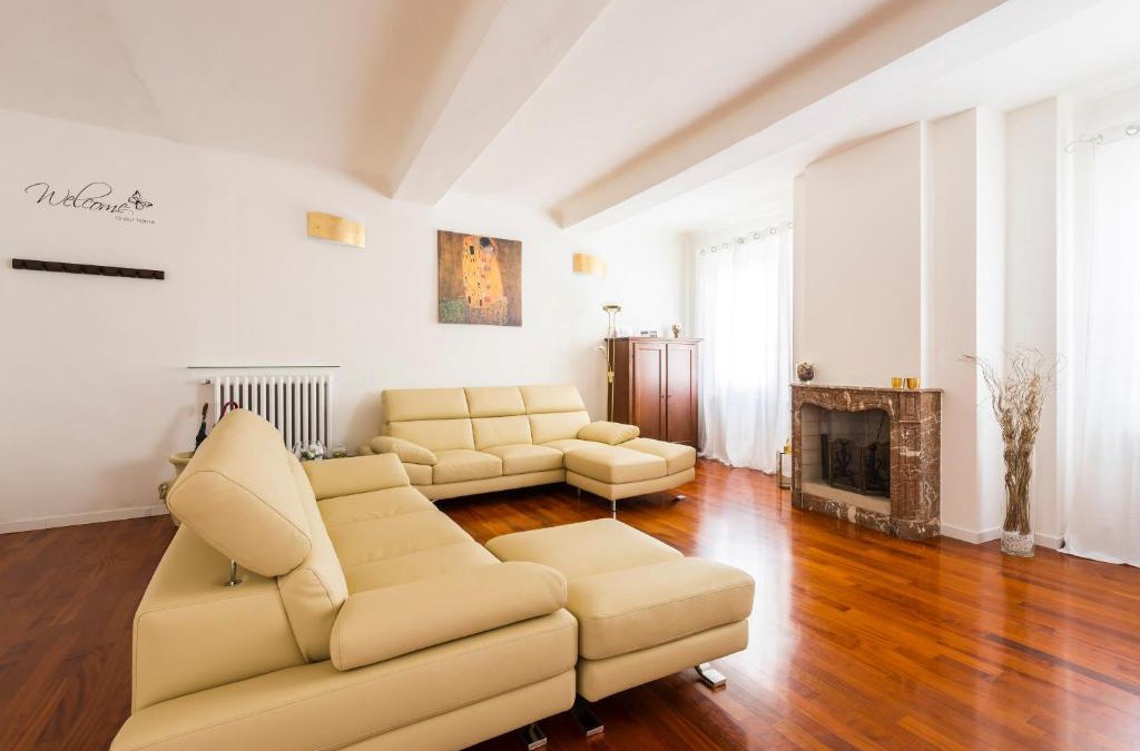 Old Town Apartment | La Corte del Duca