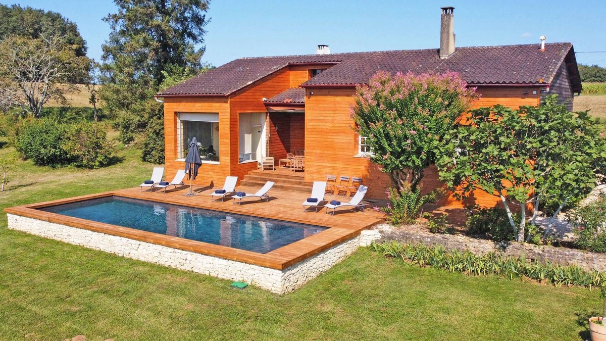 Cales House | La croix du sol de Calès