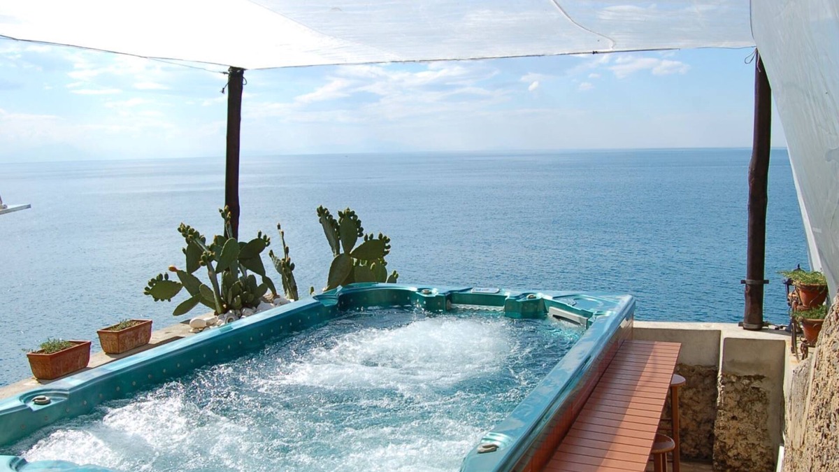 San Cosma Villa | La Dimora Amalfitana, Exclusive Villa in Ravello access to the sea, maxi jacuzzi