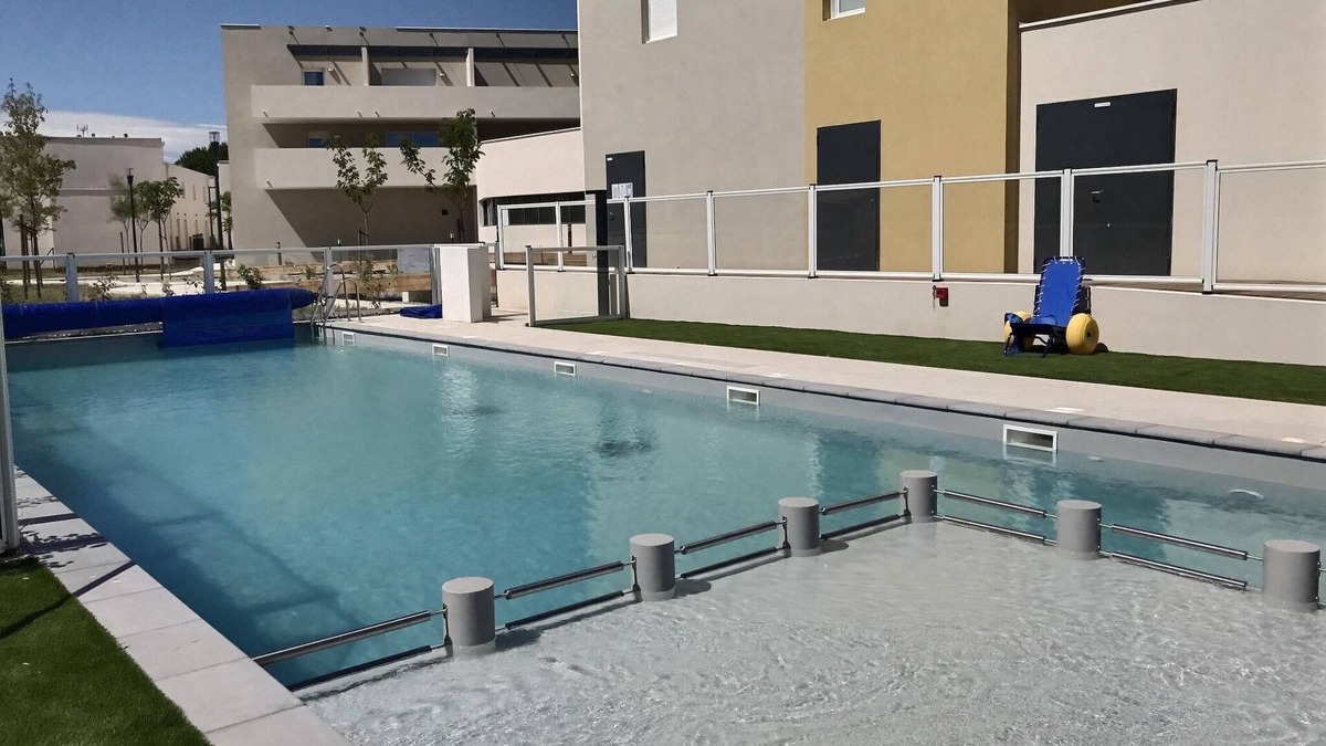 Serignan Apartment | La Dune by Interhome