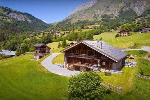 La Giettaz Apartment | La Ferme de la Caillère - OVO Network