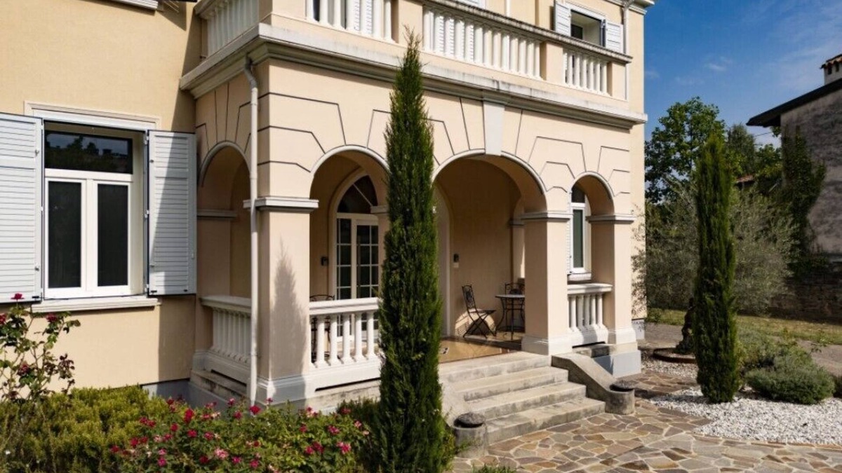Gorizia Apartment | La Finestra sul Corso Gorizia