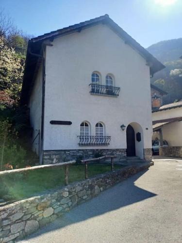 Monteceneri Apartment | La Fiorita