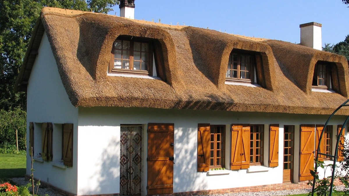 Saint-Jouin-Bruneval Villa | La Flore Marine, Lovely cottage 330 m from the sea and 6 km from Étretat!