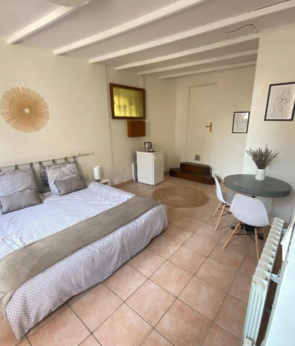 Vinsobres Hotel | La Fontaine de Vinsobres