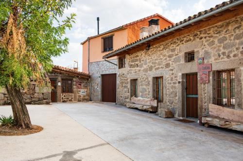 Villar de Corneja House | La Fragua