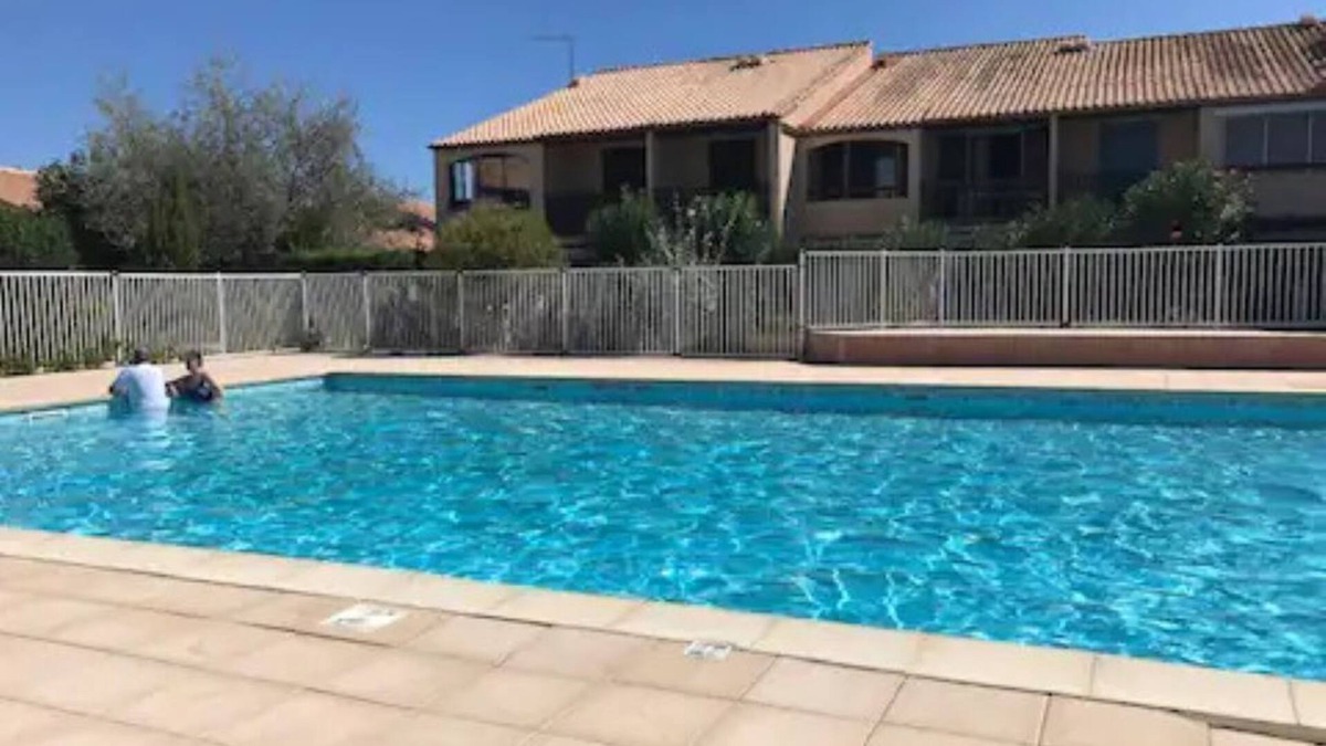 La Franqui House | La Franqui , Maison Rénovée Dans Résidence, Piscine /vélos