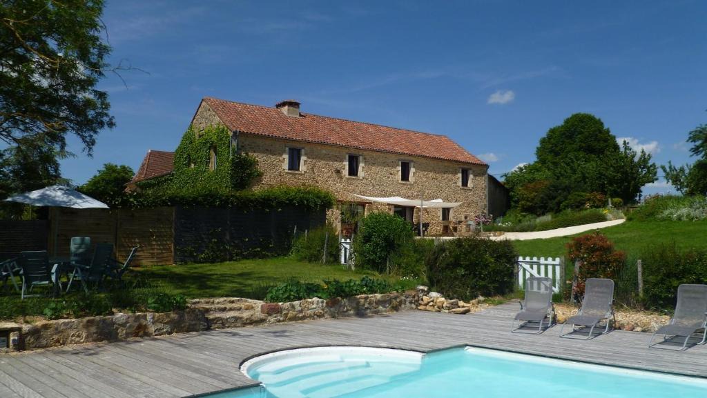 Carves House | La Garipiere