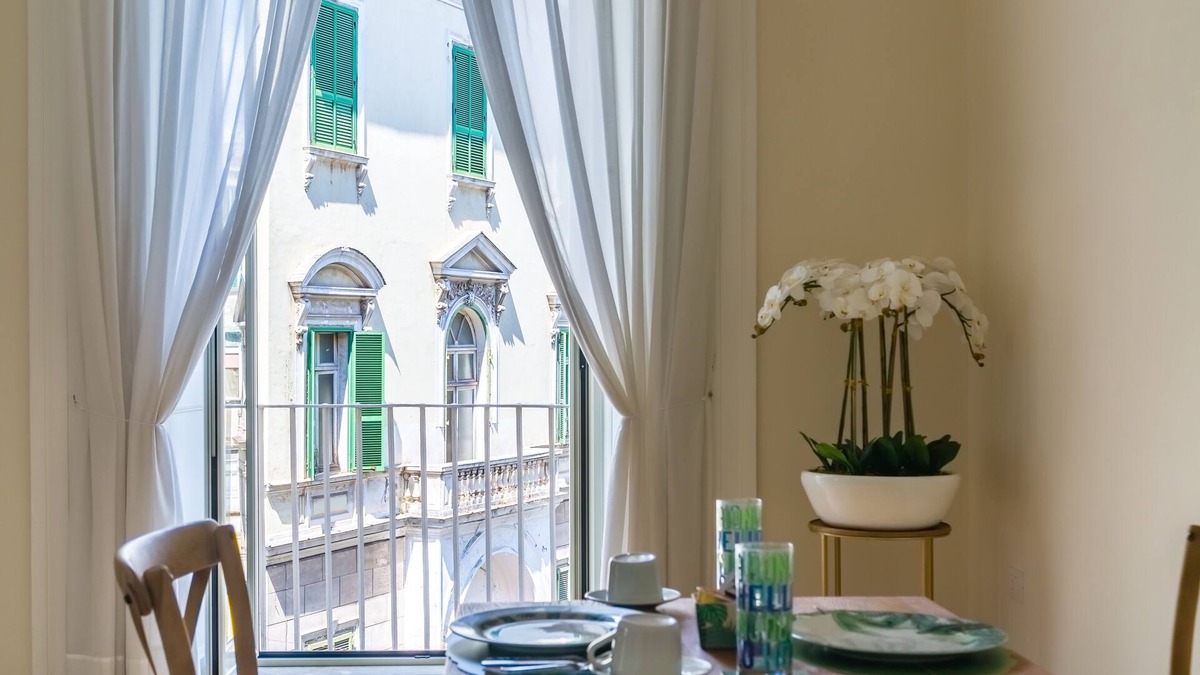 Naples Bed & Breakfast | La Gatta Cenerentola Rooms