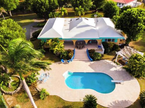 La Grande Princesse Villa | La Grande Princesse Deja Blue