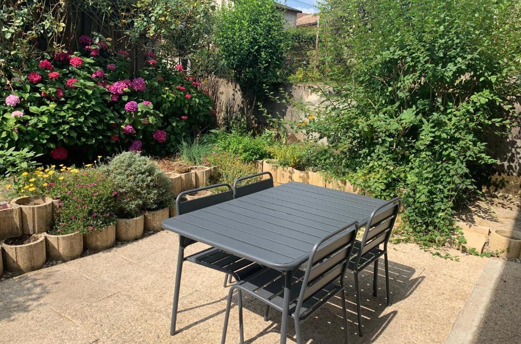 Vaulnaveys-le-Haut Apartment | La grange de mémé Yvette