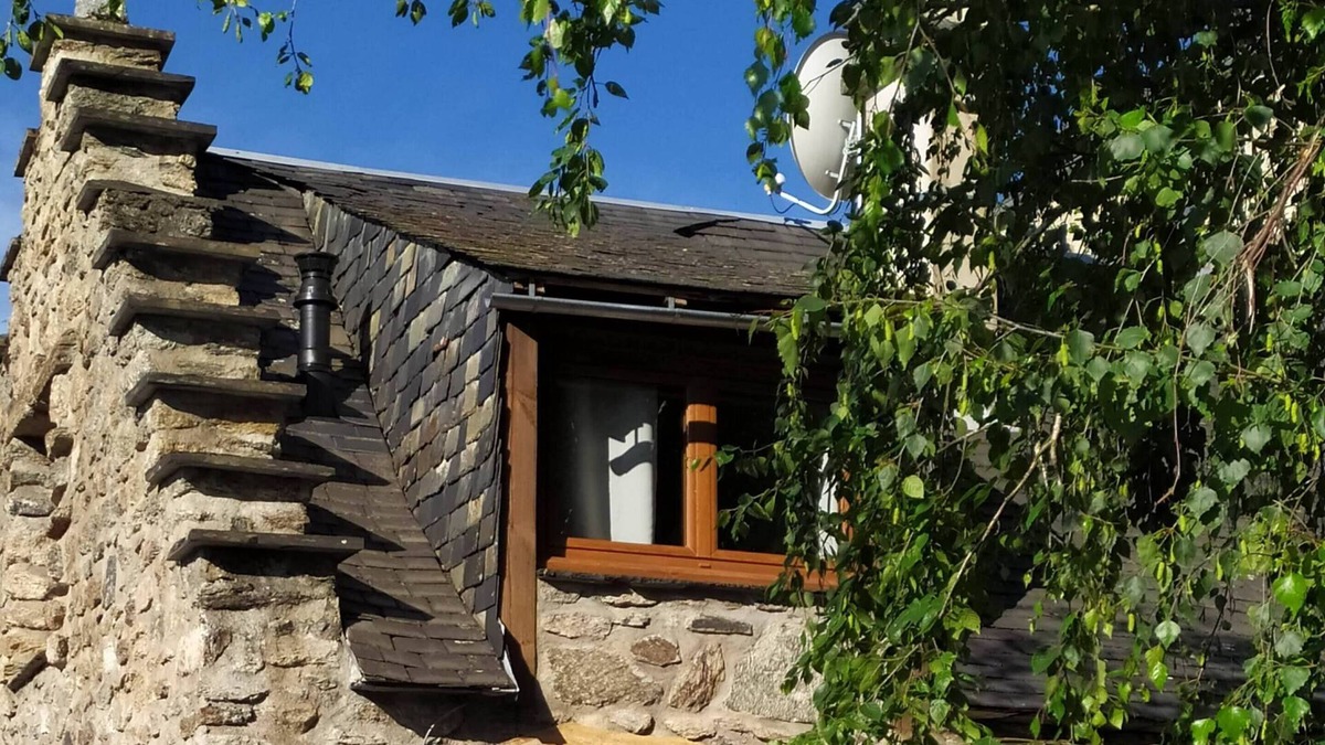 Saint-Lary-Soulan House | La Grange du Hameau de Soulan Authentic renovated old sheepfold.
