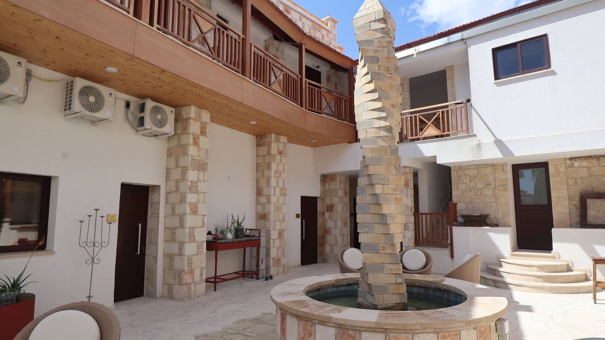 Agios Athanasios Hotel | La Hacienda Cyprus