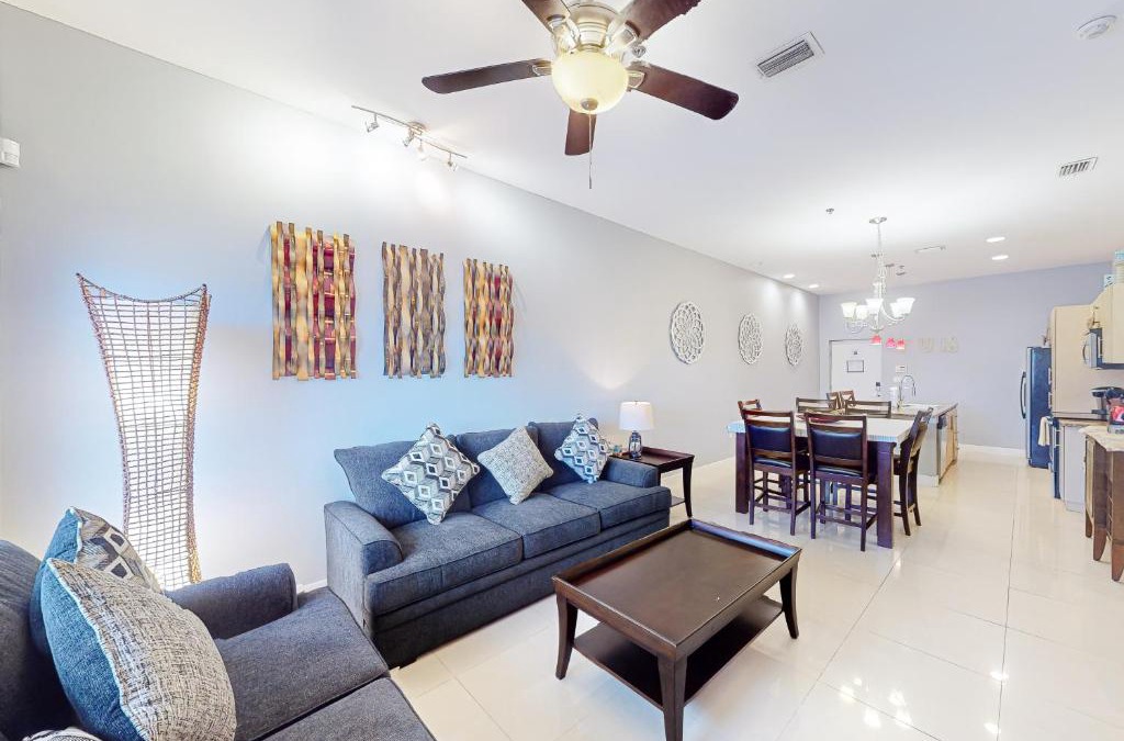 South Padre Island Apartment | La Isla Condominiums #C105