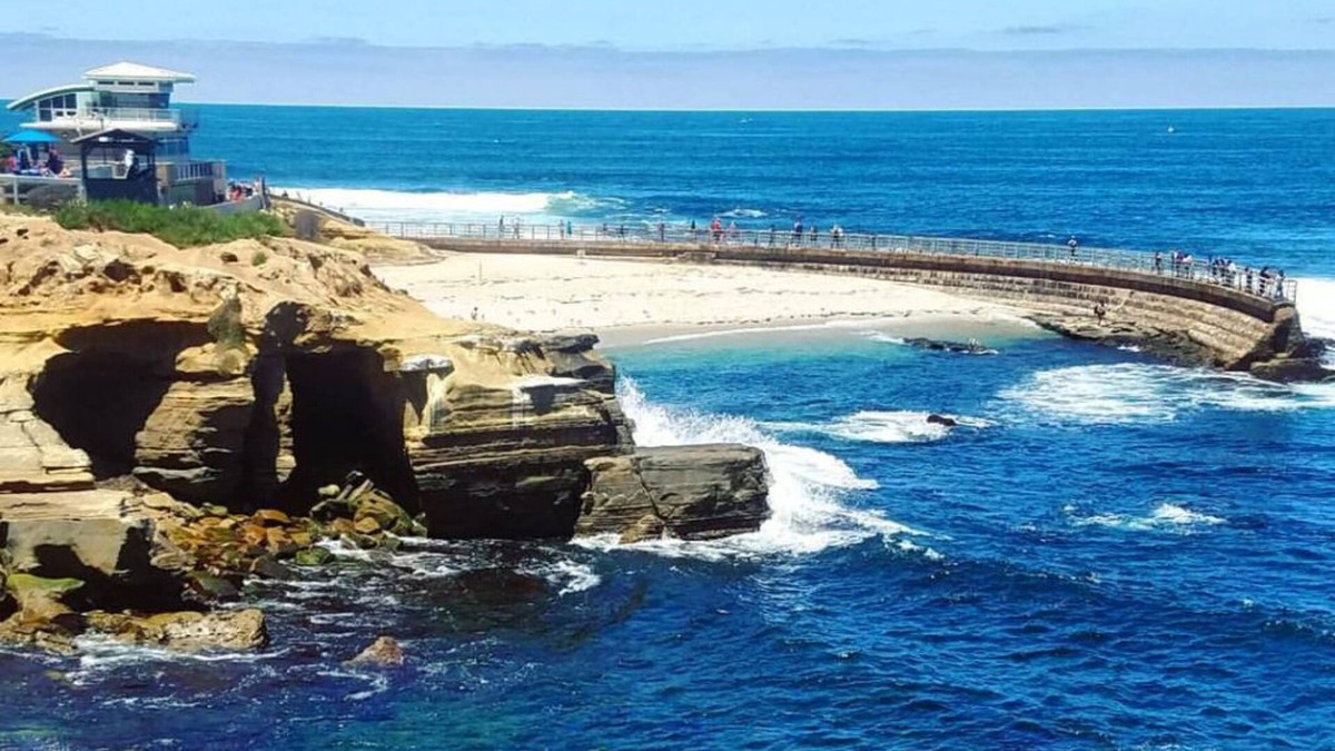 Village of La Jolla Condo | La Jolla Cove Oceanfront Condo