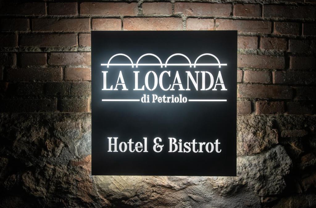 Bagni di Petriolo Hotel | La Locanda di Petriolo