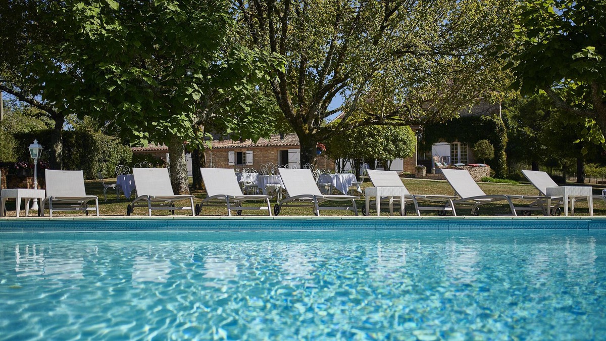 Mauzac-et-Grand-Castang Hotel | La Métairie