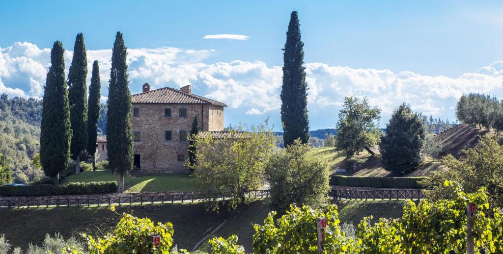 Gaiole in Chianti Villa | La Maccinaia by Salogi Villas
