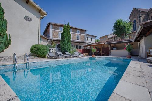 Saint-Bonnet-de-Valclerieux House | La maison d'Hana