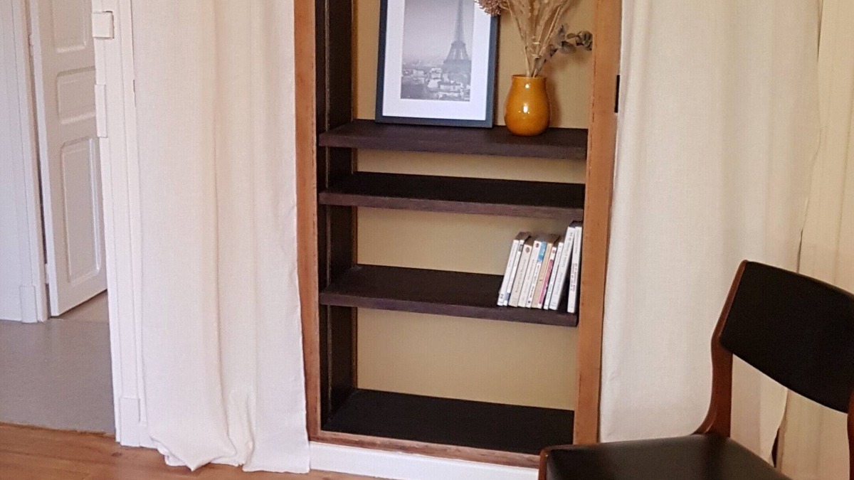 Villefranche-de-Rouergue Apartment | La Maison, Appartement T3 + Parc Ombragé