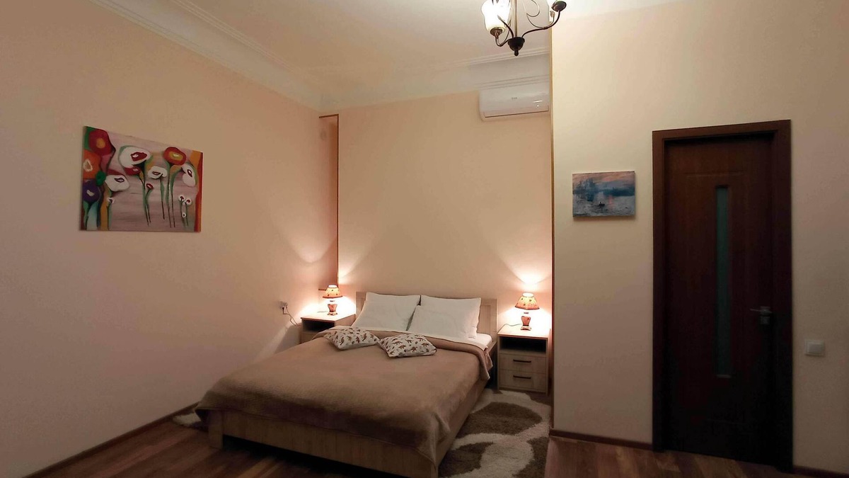 Sololaki Apartment | La Maison #7 - In the very heart of Old Tbilisi