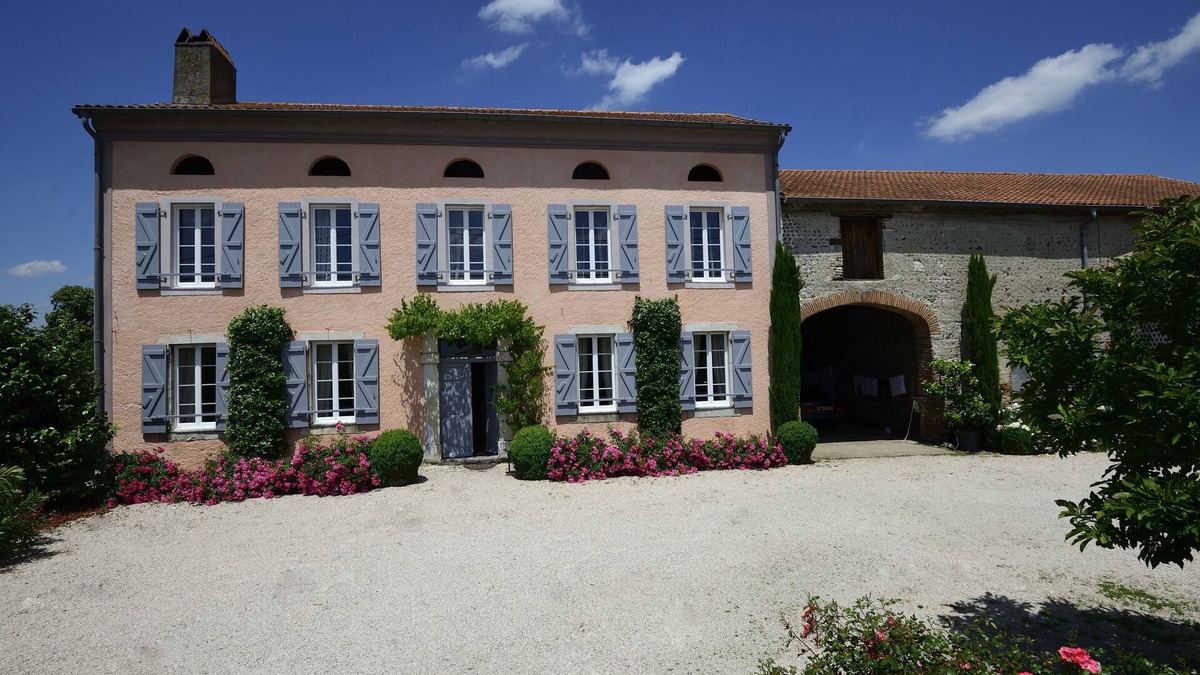 Vic-en-Bigorre Bed & Breakfast | La Maison D'anaïs