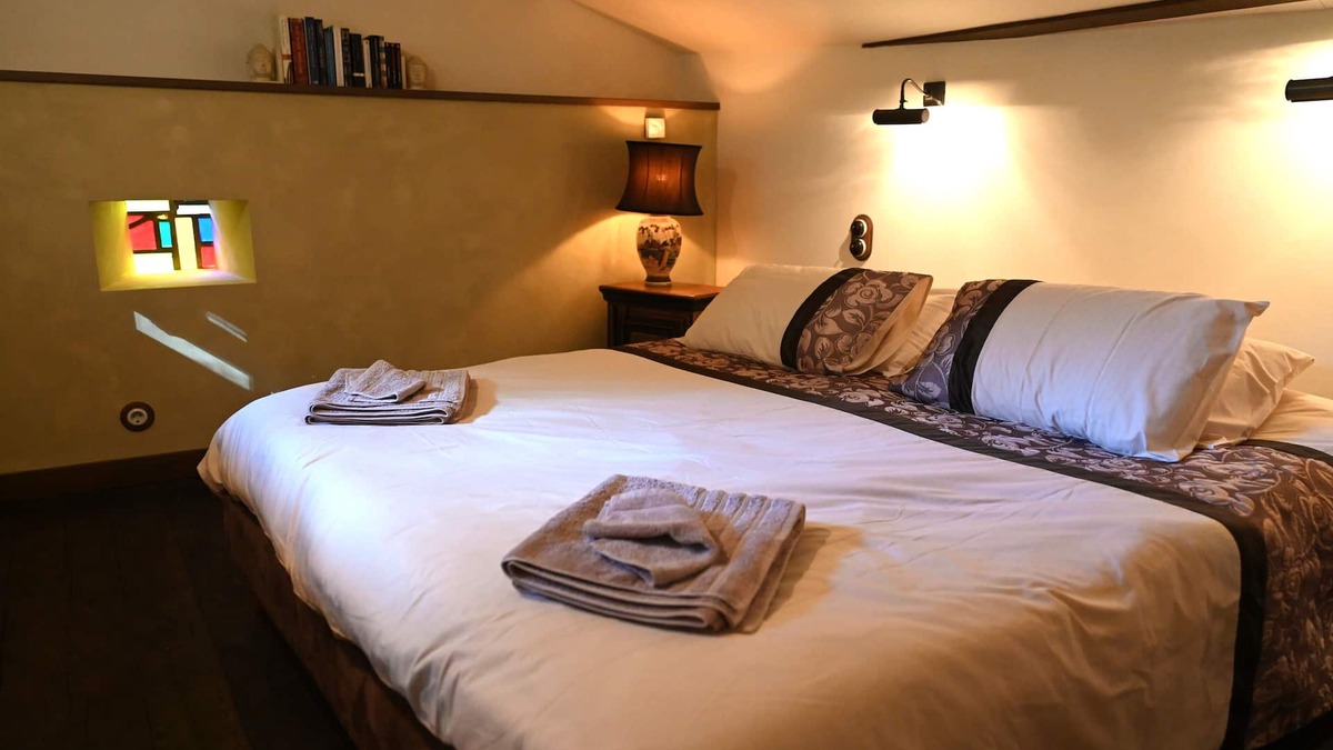 La Bastide-l'Eveque House | La Maison De L'Ecrivain