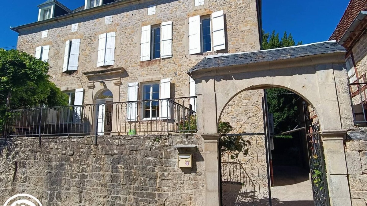 Padirac House | La Maison de Famille