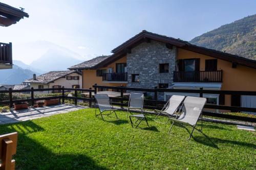 Saint-Pierre Apartment | La Maison de L'Adret