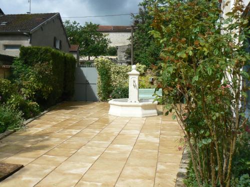 Sampigny Bed & Breakfast | La Maison de l'Etang