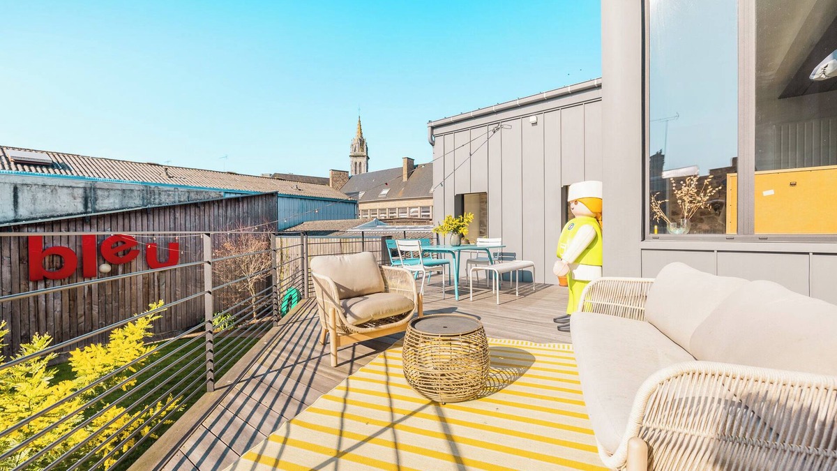 Avranches House | la Maison de Ville, la Maison de Ville | babyfoot | calme | jardin | familial