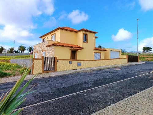 Vila Baleira House | La Maison Dorée