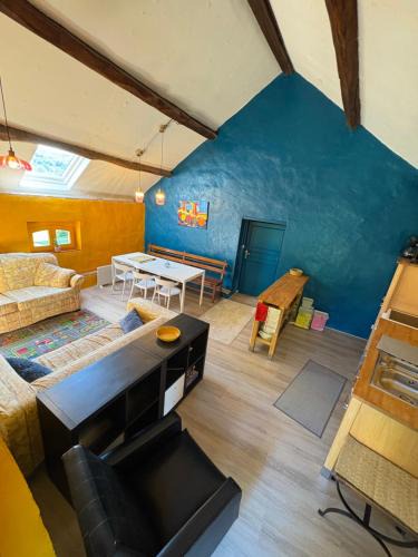 Corancy Apartment | La Maison du bonheur - Gîte PIPA - Corancy